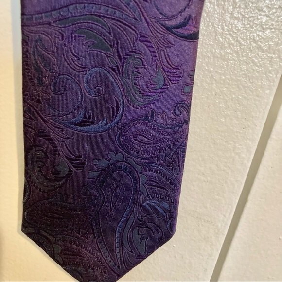 RYAN SEACREST Distinction Silk Necktie Tie Purple Paisley 57 x 3 inches - Picture 9 of 12